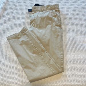 Tommy Hilfiger khakis slim fit
